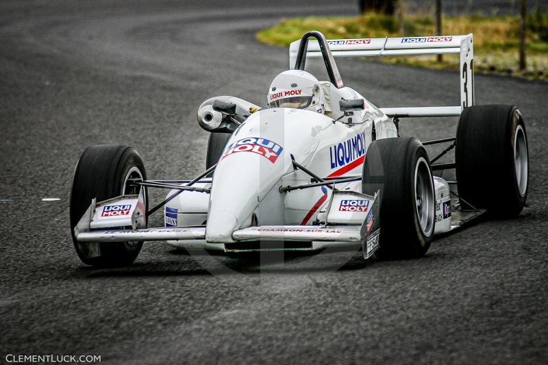 AUTO - MONTAGNE - LE MONT DORE 2005