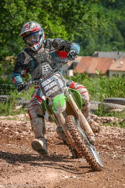 MOTO - MOTOCROSS - SAINT PIERRE BOIS 2005