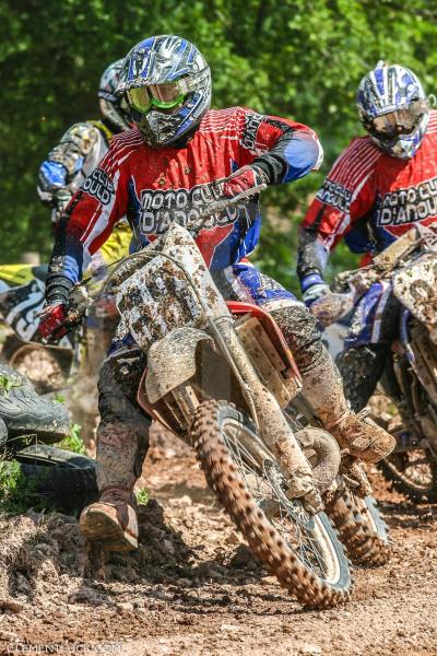 MOTO - MOTOCROSS - SAINT PIERRE BOIS 2005