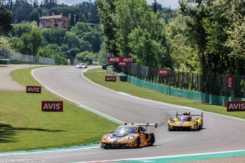 91 LIETZ Richard (aut), SCHURING Morris (nld), SHAHIN Yasser (aus), Manthey EMA, Porsche 911 GT3 R #91, LM GT3, 83 KUBICA Robert (pol), SHWARTZMAN Robert (isr), YE Yifei (chn), AF Corse, Ferrari 499P #83, Hypercar, action during the 2024 6 Hours of Imola, 2nd round of the 2024 FIA World Endurance Championship, from April 18 to 21, 2024 on the Autodromo Internazionale Enzo e Dino Ferrari in Imola, Italy - Photo Clément Luck / DPPI