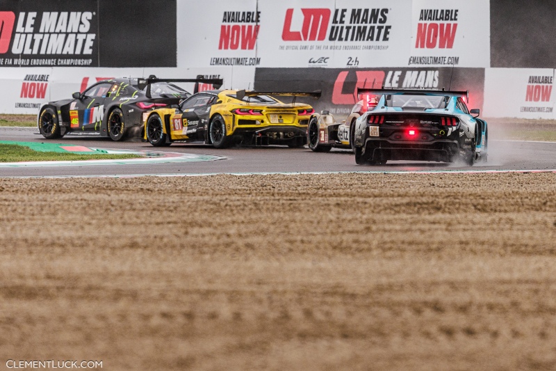 38 RASMUSSEN Oliver (dnk), HANSON Philip (gbr), BUTTON Jenson (gbr), Hertz Team Jota, Porsche 963 #38, Hypercar, 77 BARKER Ben (gbr), HARDWICK Ryan (usa), ROBICHON Zacharie (can), Proton Competition, Ford Mustang GT3 #77, LM GT3, action during the 2024 6 Hours of Imola, 2nd round of the 2024 FIA World Endurance Championship, from April 18 to 21, 2024 on the Autodromo Internazionale Enzo e Dino Ferrari in Imola, Italy - Photo Clément Luck / DPPI